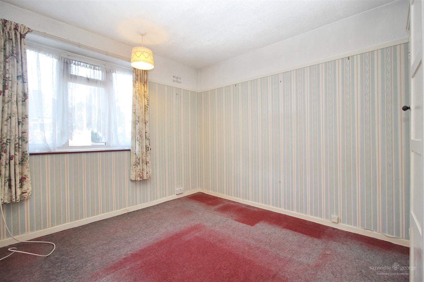 Links Drive, Tilehurst, Reading